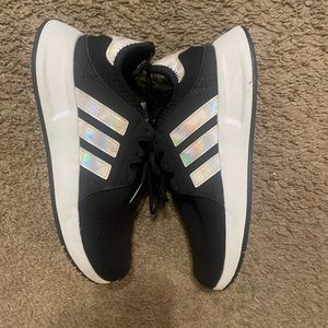 Addis’s running shoe